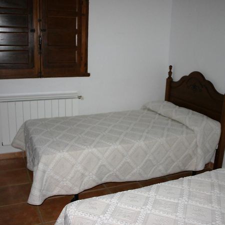 Casas Rurales La Loma Del Carrascal Hornos Habitación foto