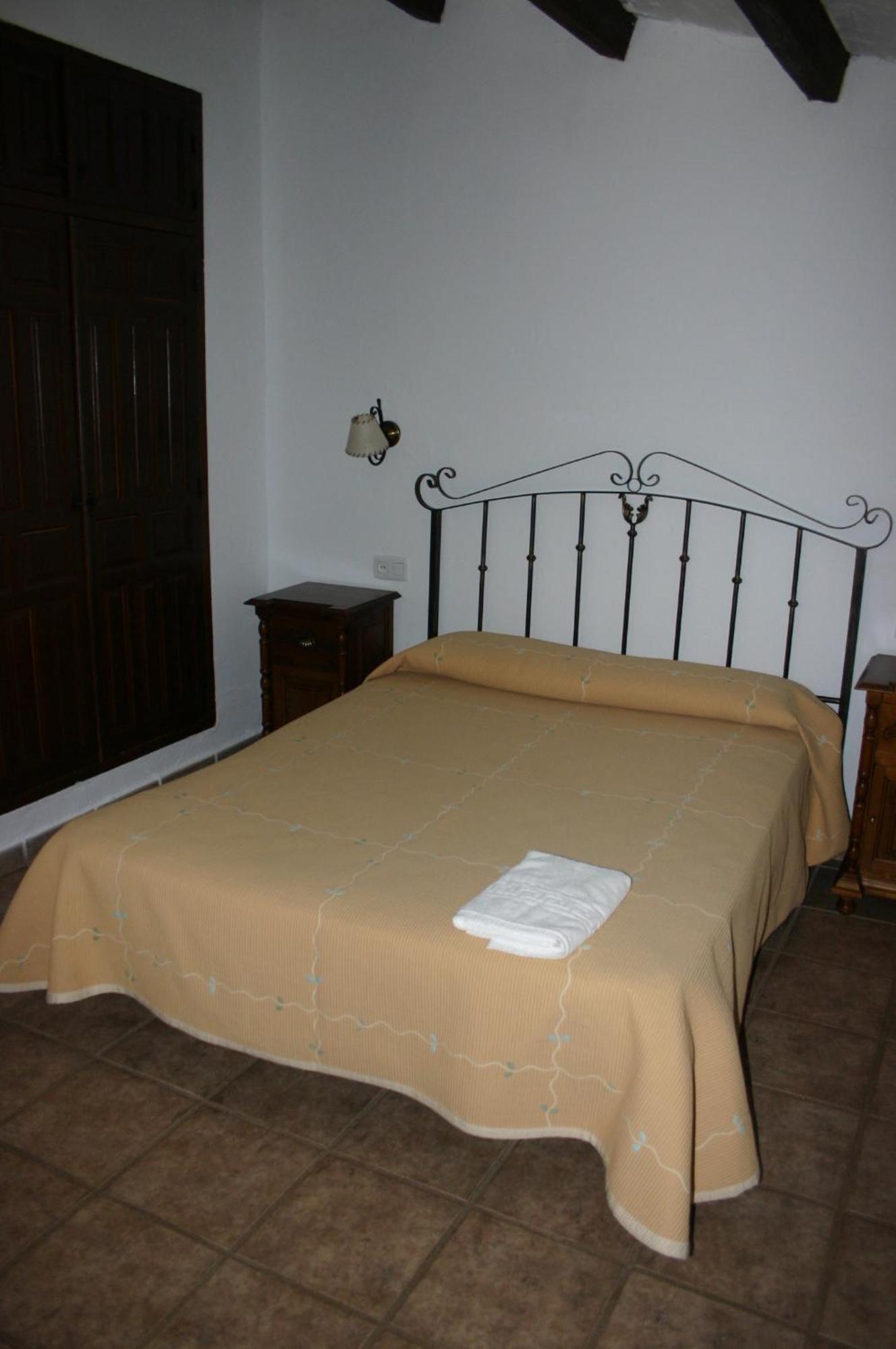 Casas Rurales La Loma Del Carrascal Hornos Habitación foto